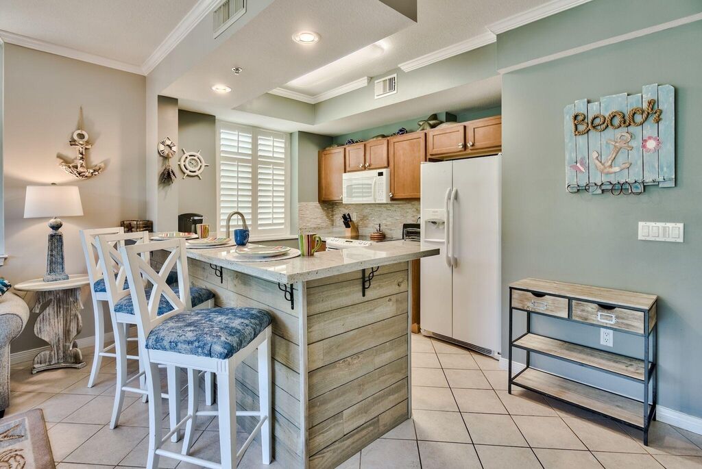 2 Condominium vacation rental located in Okaloosa Island 1