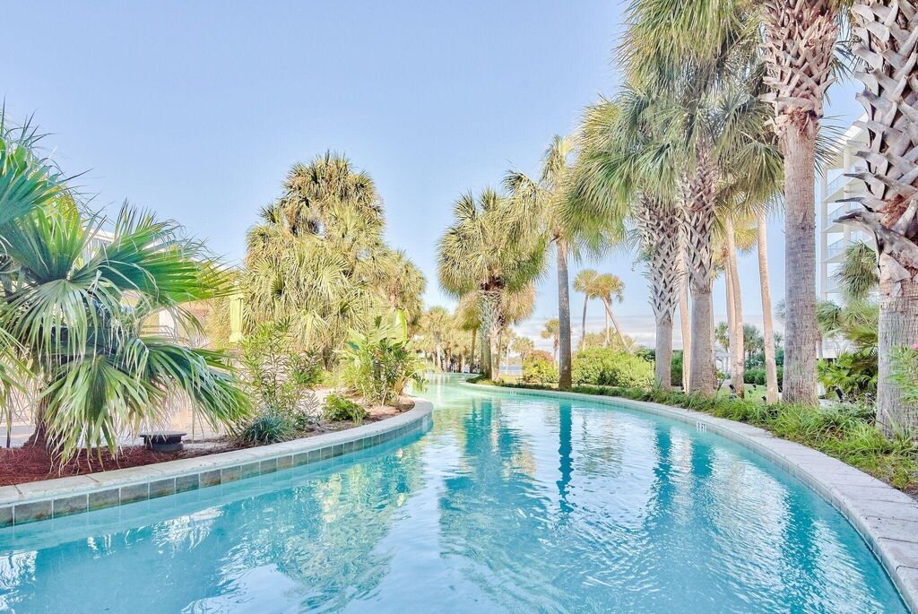2 Condominium vacation rental located in Okaloosa Island 1
