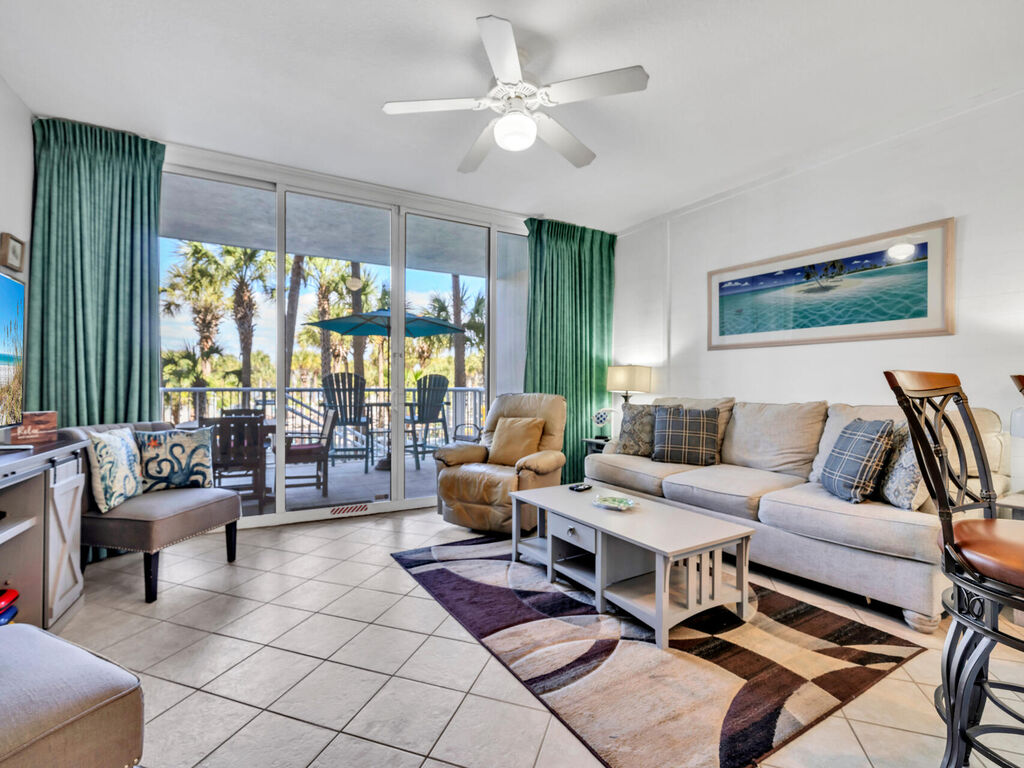 2 Condominium vacation rental located in Okaloosa Island 1
