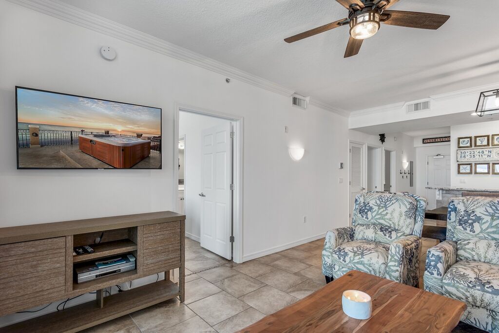 3 Condominium vacation rental located in Okaloosa Island 1
