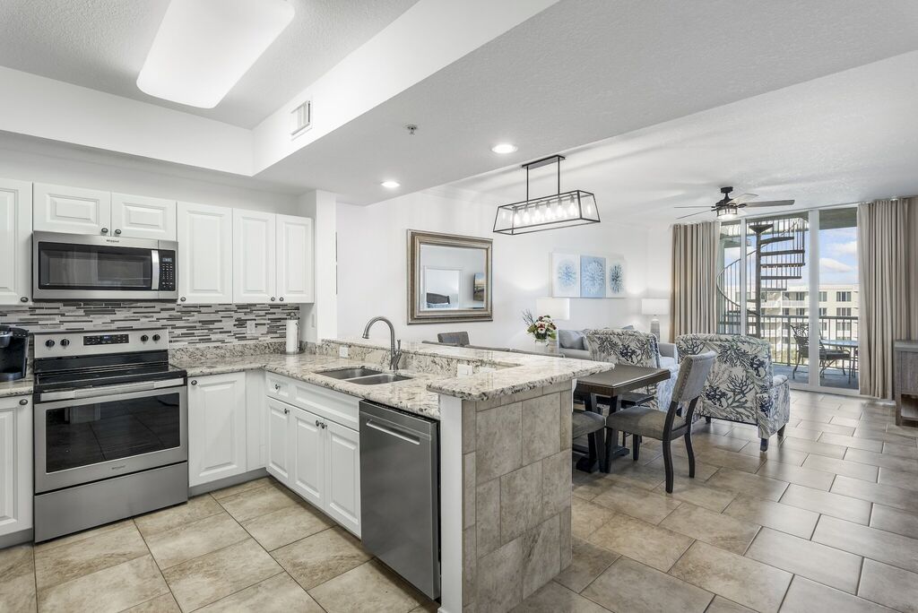 3 Condominium vacation rental located in Okaloosa Island 1