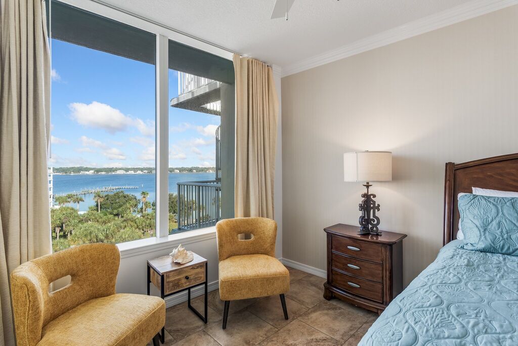 3 Condominium vacation rental located in Okaloosa Island 1