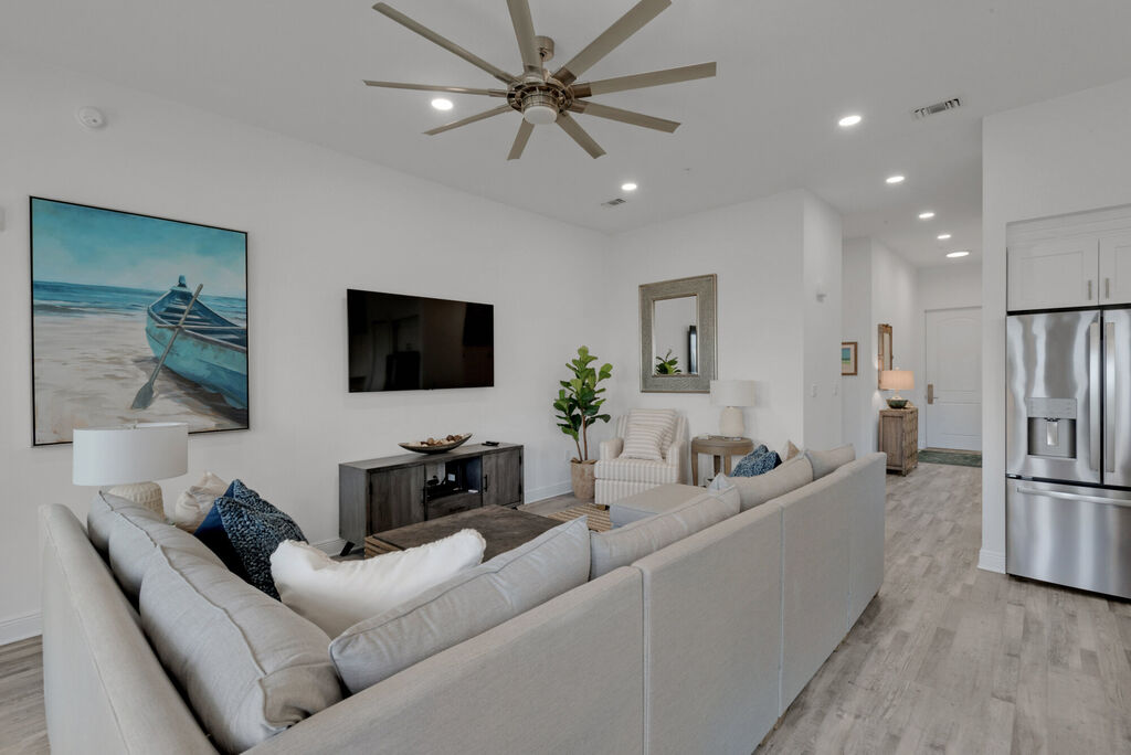 3 Condominium vacation rental located in 30A 1