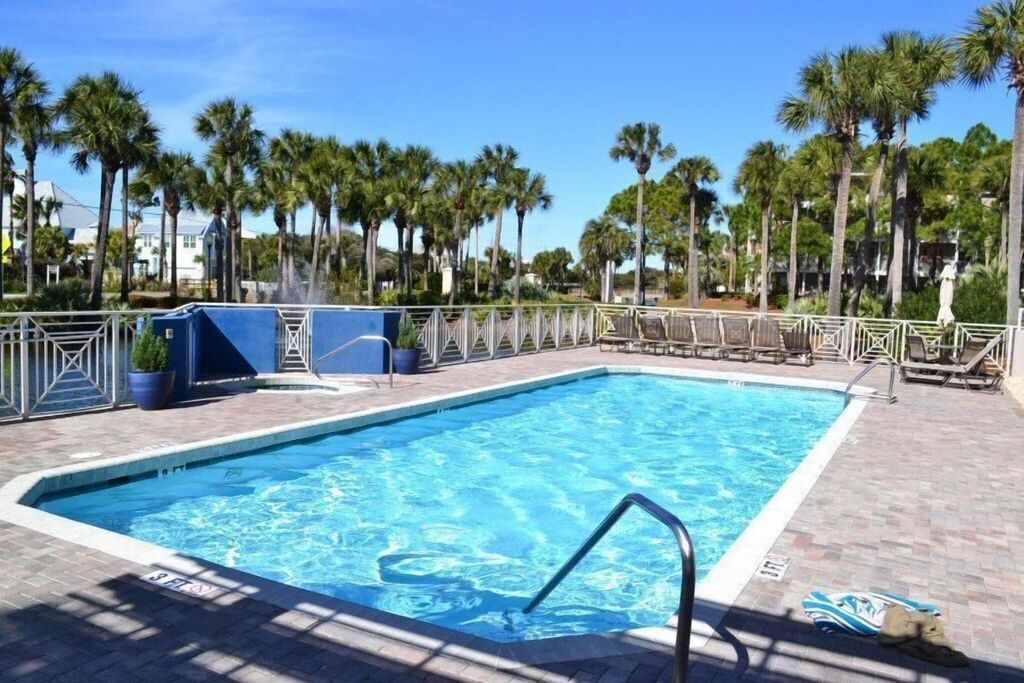 3 Condominium vacation rental located in 30A 1
