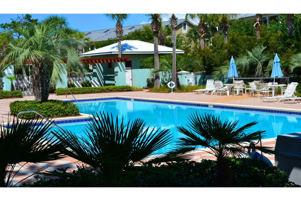 3 Condominium vacation rental located in 30A 1