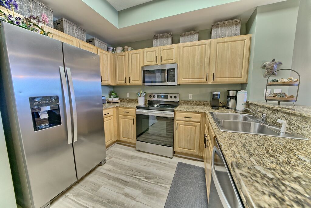 3 Condominium vacation rental located in Panama City Beach 1