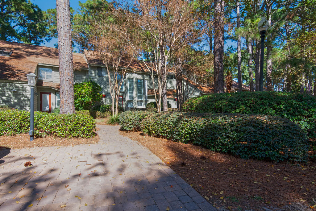 2 House vacation rental located in Destin 1
