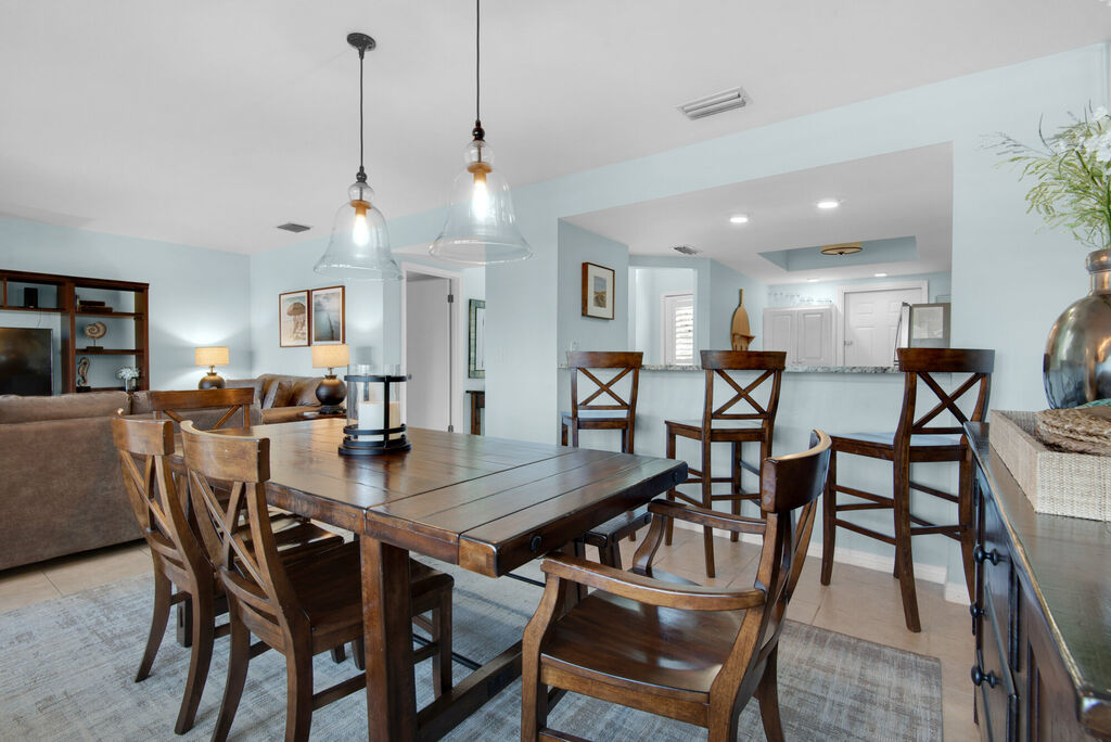 2 House vacation rental located in Destin 1