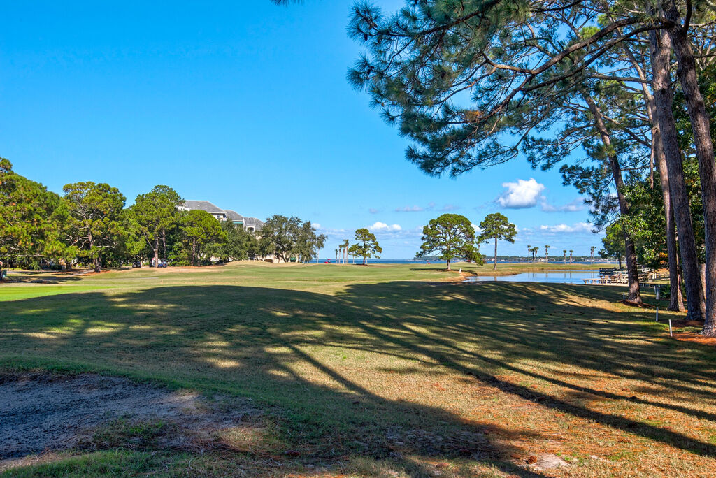 2 House vacation rental located in Destin 1
