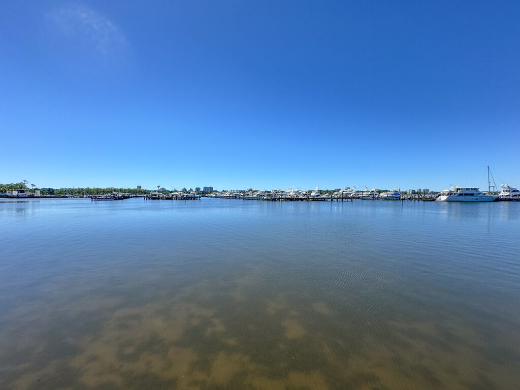2 House vacation rental located in Destin 1
