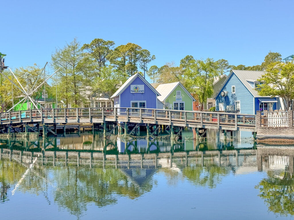 2 House vacation rental located in Destin 1