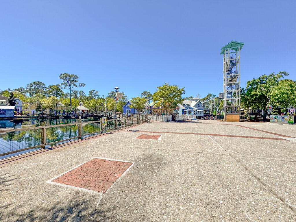 2 House vacation rental located in Destin 1