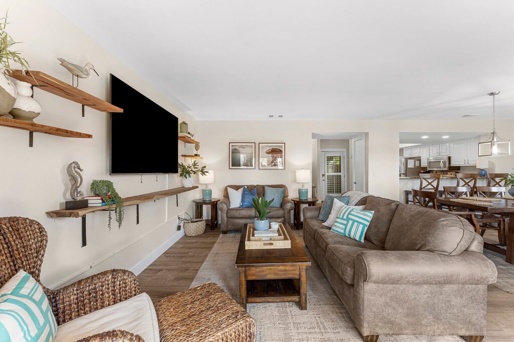 2 House vacation rental located in Destin 1