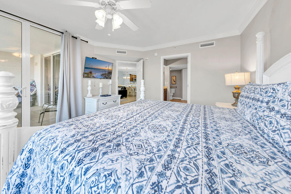 3 Condominium vacation rental located in Okaloosa Island 1