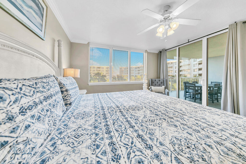 3 Condominium vacation rental located in Okaloosa Island 1