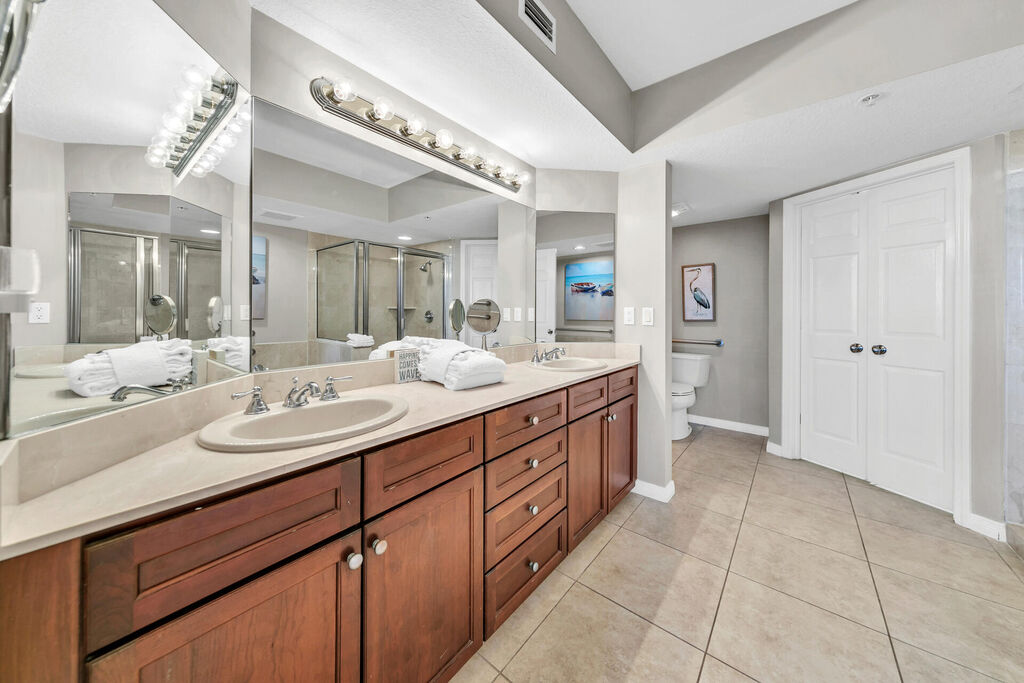 3 Condominium vacation rental located in Okaloosa Island 1