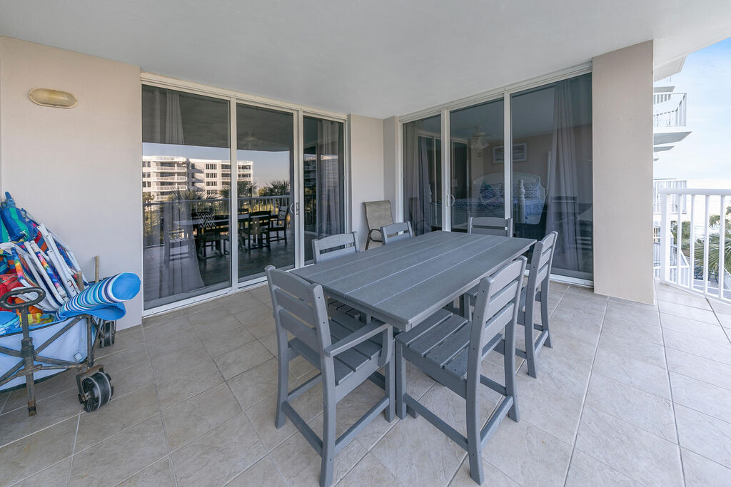 3 Condominium vacation rental located in Okaloosa Island 1