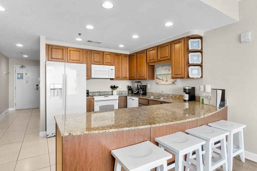 2 Condominium vacation rental located in Panama City Beach 1