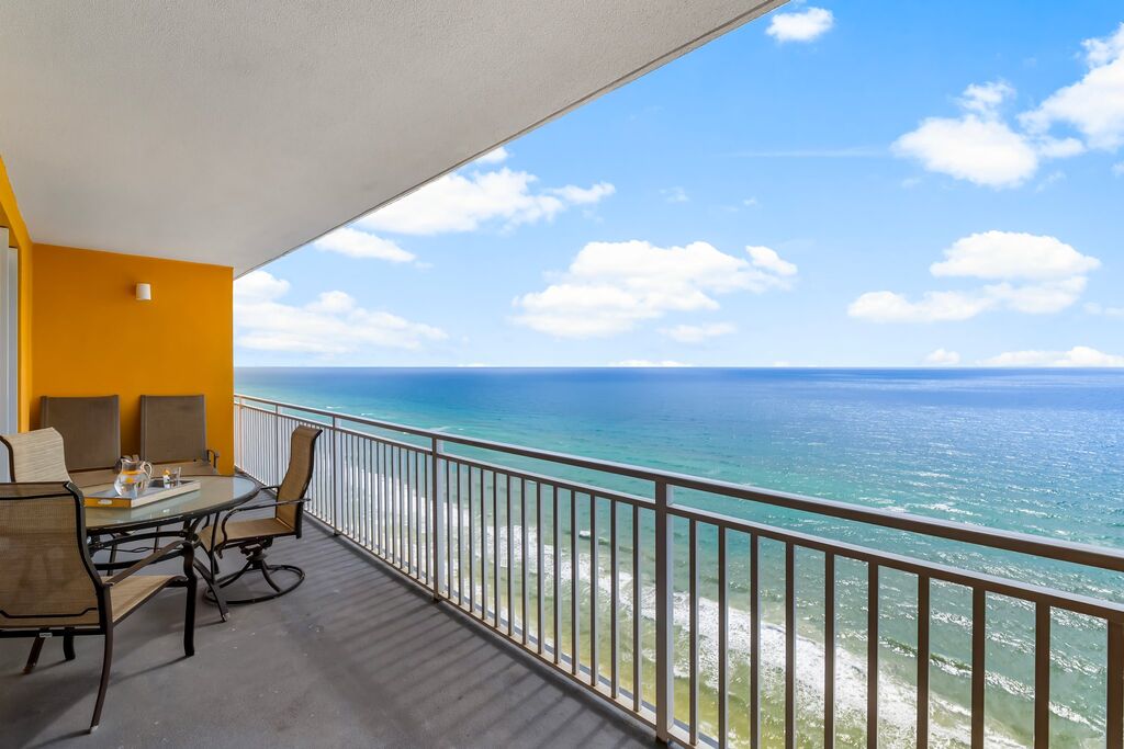 2 Condominium vacation rental located in Panama City Beach 1