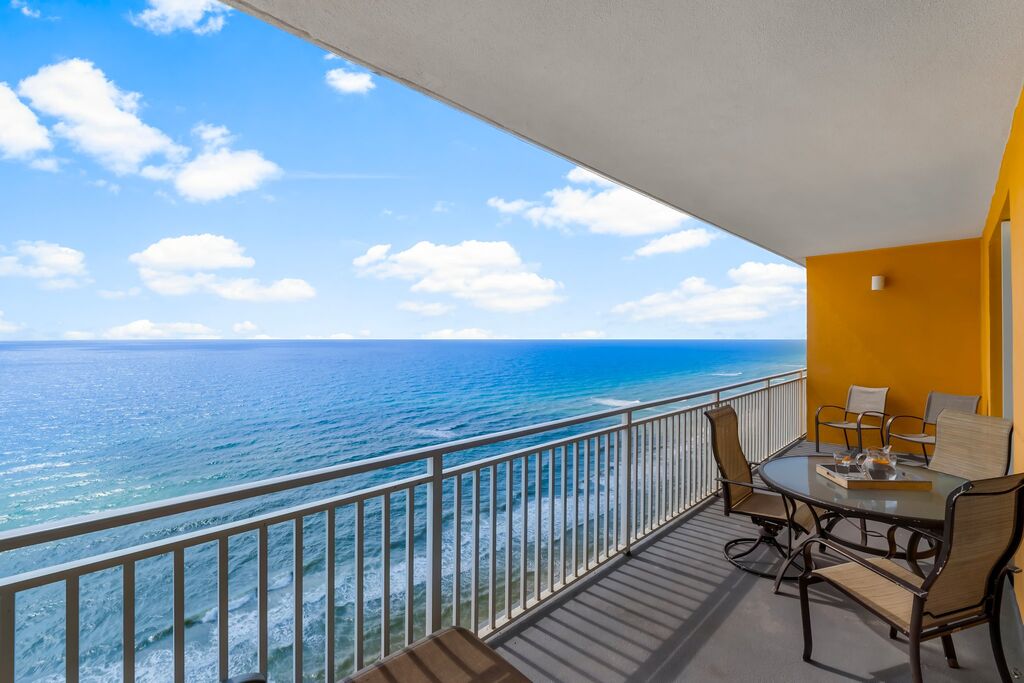 2 Condominium vacation rental located in Panama City Beach 1