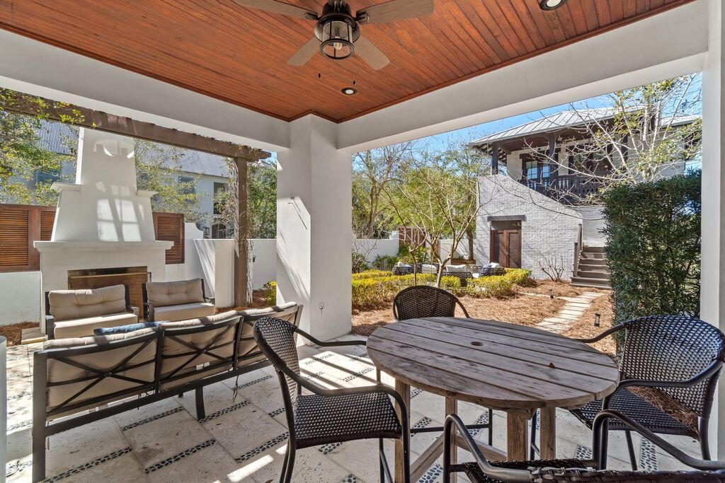 5 House vacation rental located in 30A 1