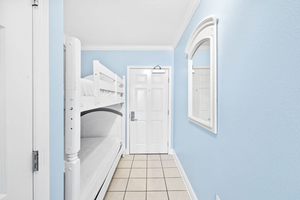 2 Condominium vacation rental located in Panama City Beach 1
