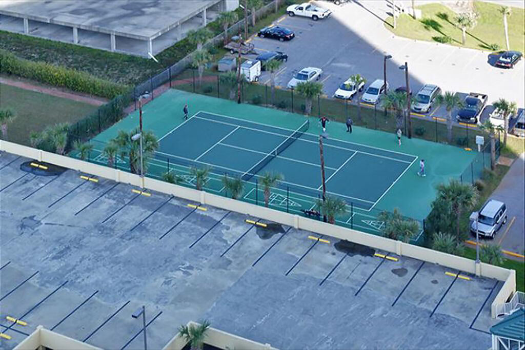 2 Condominium vacation rental located in Panama City Beach 1