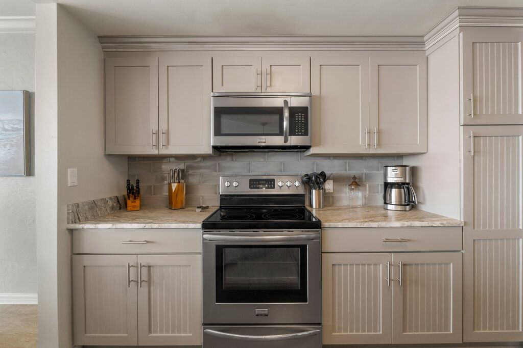 3 Condominium vacation rental located in Destin 1