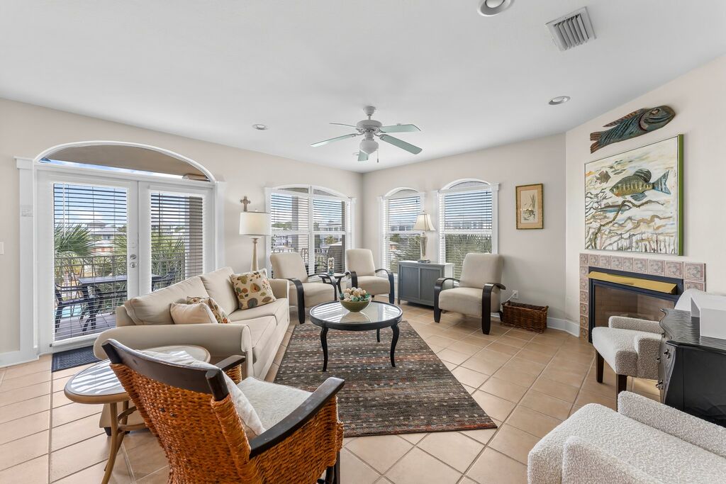 4 Condominium vacation rental located in 30A 1