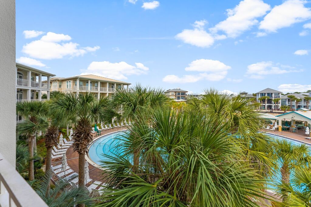 4 Condominium vacation rental located in 30A 1