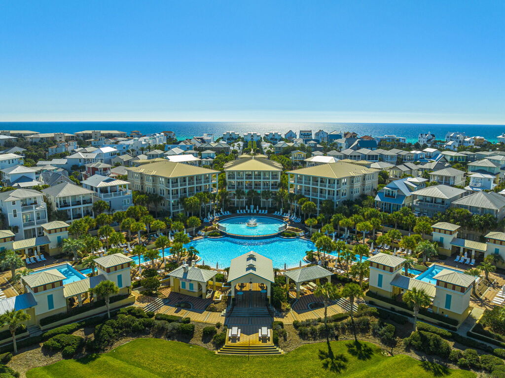 4 Condominium vacation rental located in 30A 1