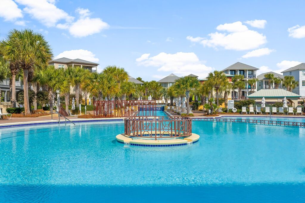 4 Condominium vacation rental located in 30A 1