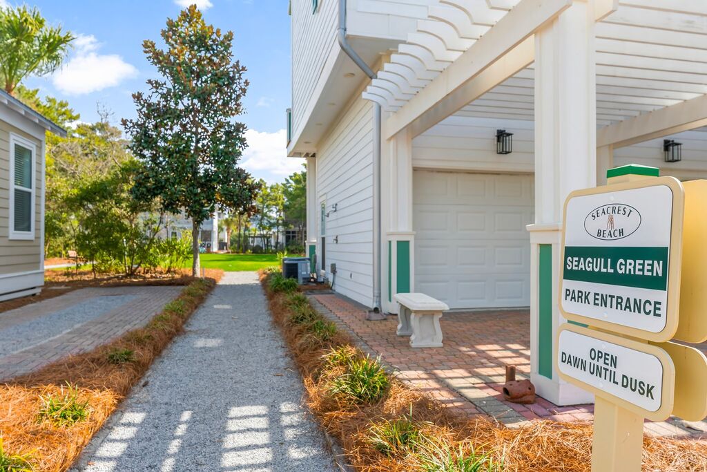 4 Condominium vacation rental located in 30A 1