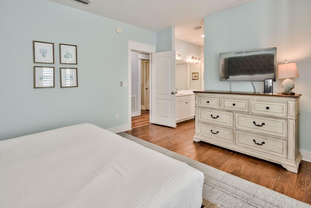 3 Condominium vacation rental located in 30A 1