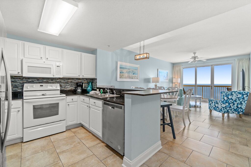 3 Condominium vacation rental located in Panama City Beach 1