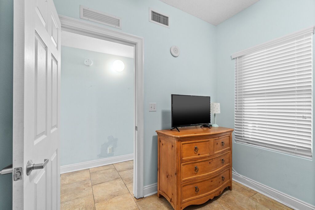 3 Condominium vacation rental located in Panama City Beach 1