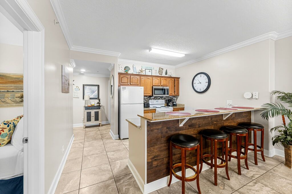 4 Condominium vacation rental located in Panama City Beach 1