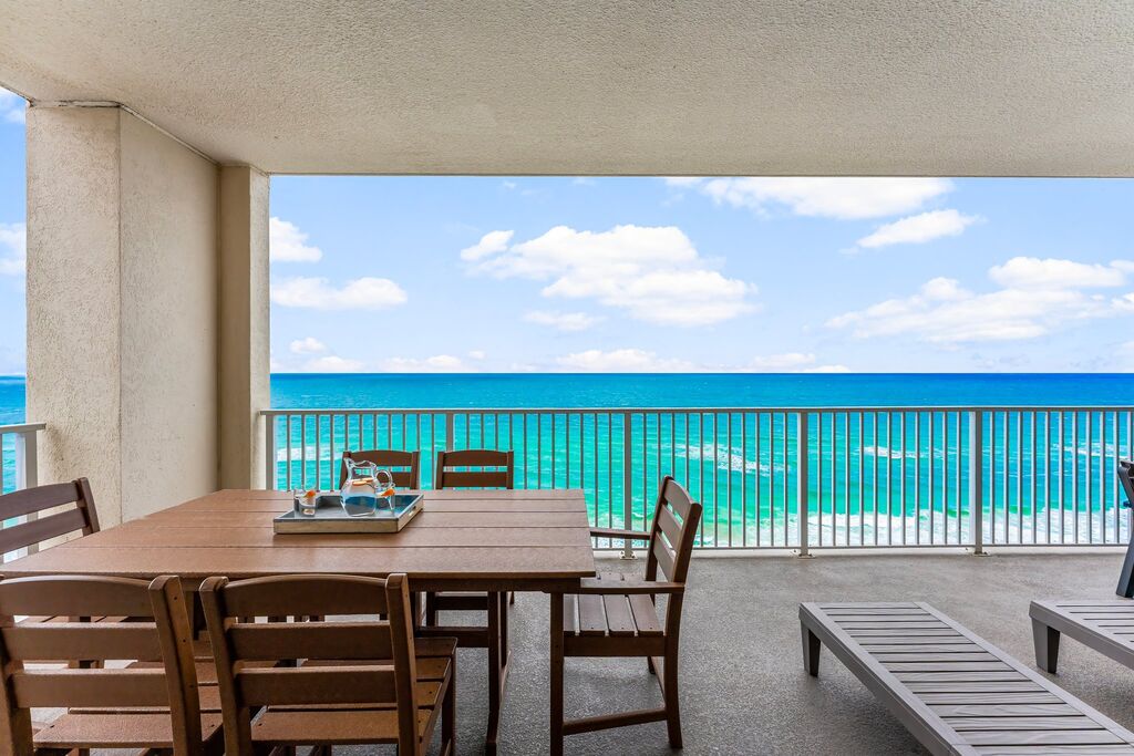4 Condominium vacation rental located in Panama City Beach 1