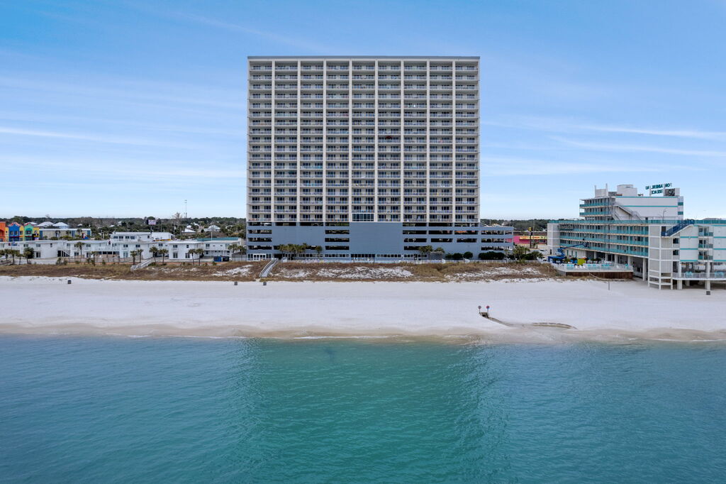 4 Condominium vacation rental located in Panama City Beach 1