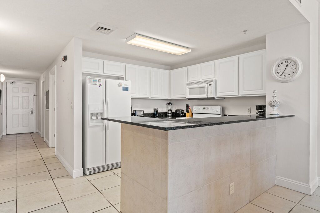 3 Condominium vacation rental located in Panama City Beach 1