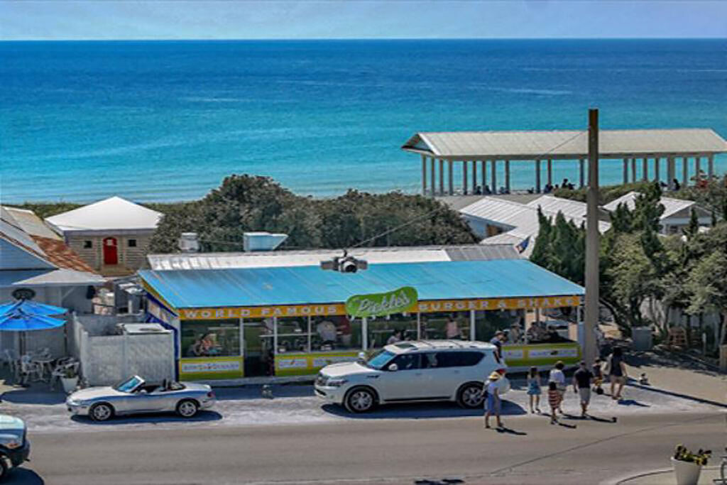 1 House vacation rental located in 30A 1