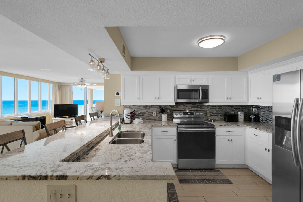 3 Condominium vacation rental located in Panama City Beach 1