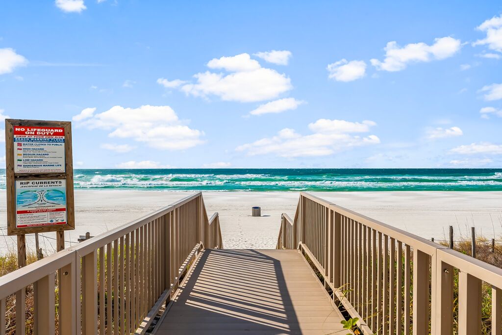 1 Condominium vacation rental located in Panama City Beach 1