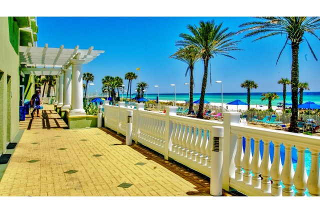 Boardwalk Resort  507 - 556225