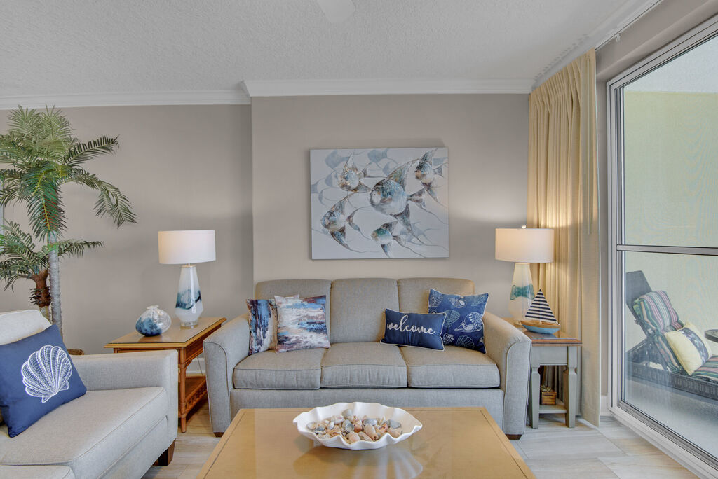 2 Condominium vacation rental located in Panama City Beach 1