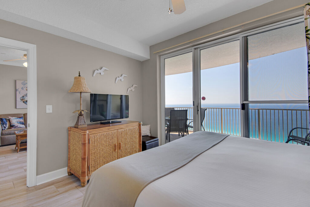 2 Condominium vacation rental located in Panama City Beach 1