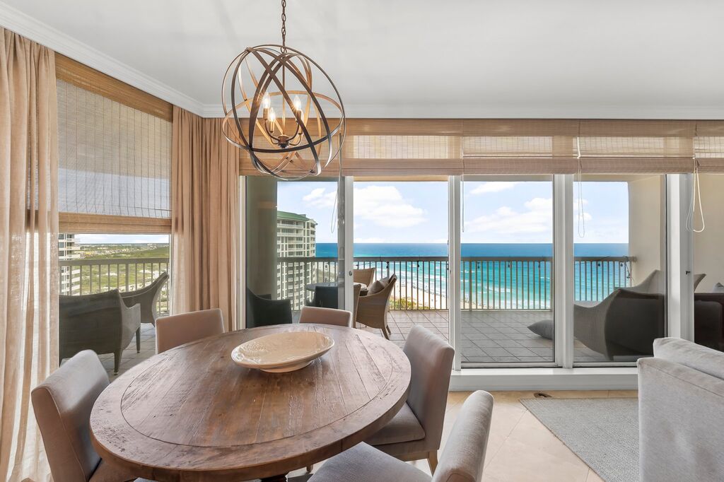 3 Condominium vacation rental located in Destin 1