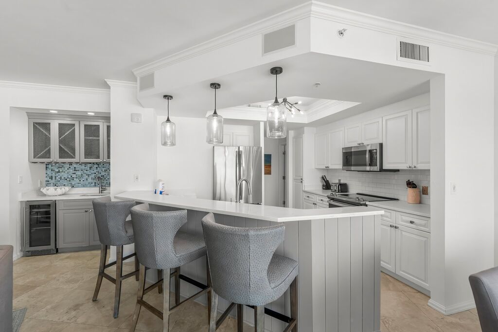 3 Condominium vacation rental located in Destin 1