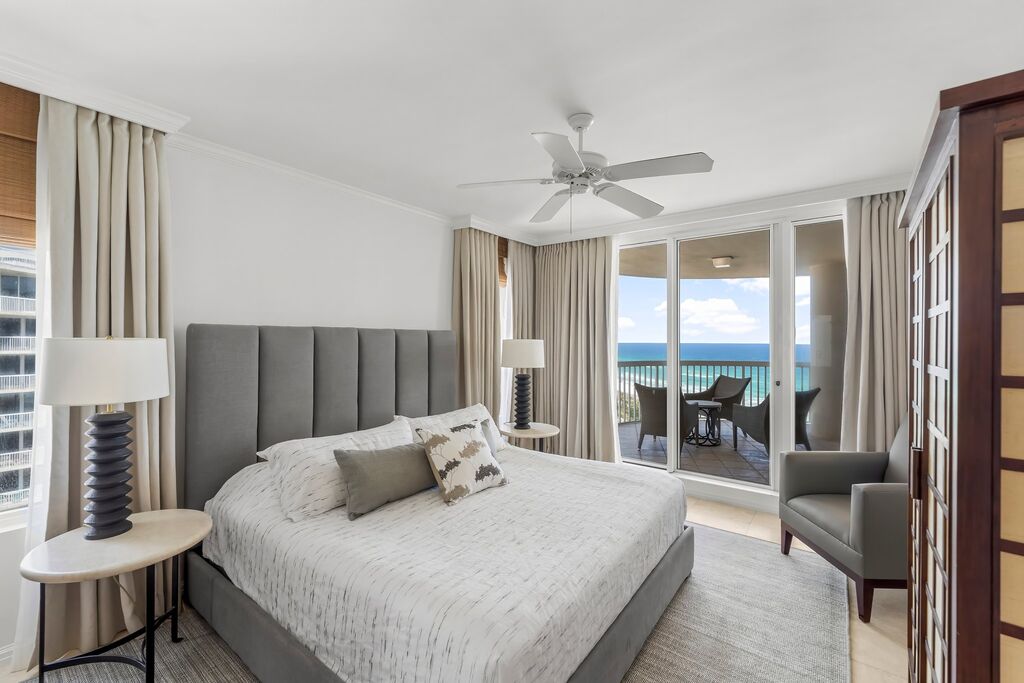 3 Condominium vacation rental located in Destin 1