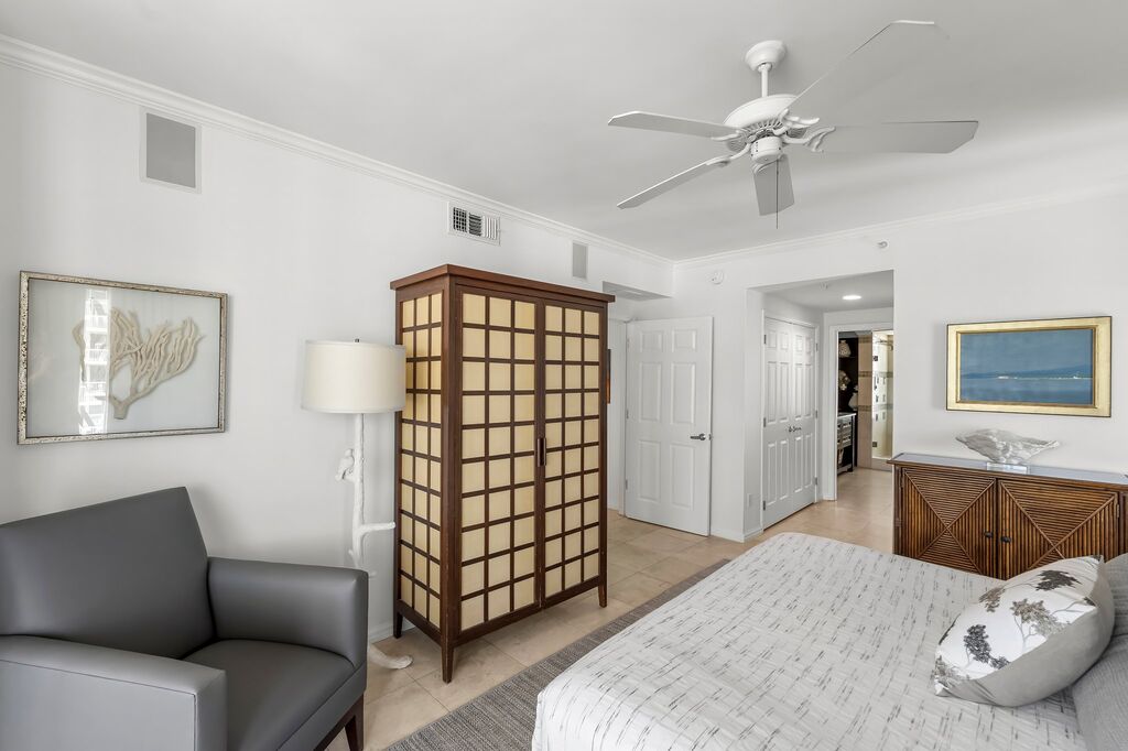 3 Condominium vacation rental located in Destin 1